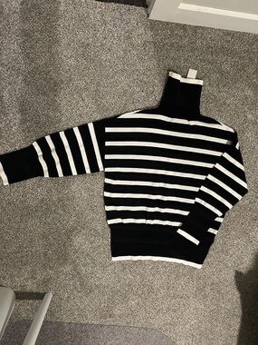 ePretty Black and White Striped Turtleneck Sweater